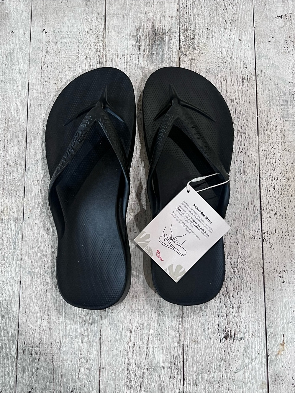 Women's Black Flip-Flop Sandals with Cushioned Footbed